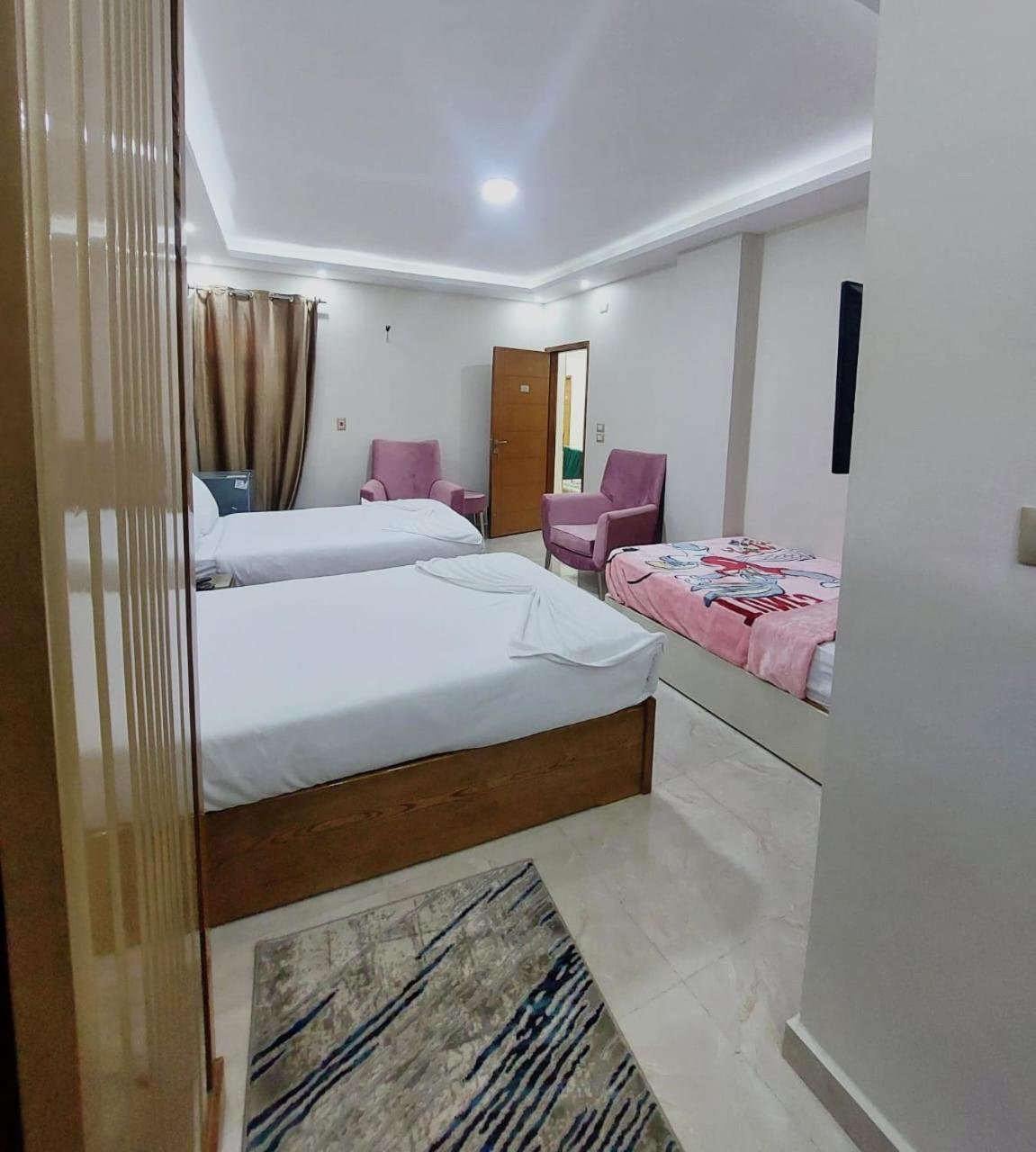 Regent Pyramids View Hotel Kafrat al Jabal ภายนอก รูปภาพ