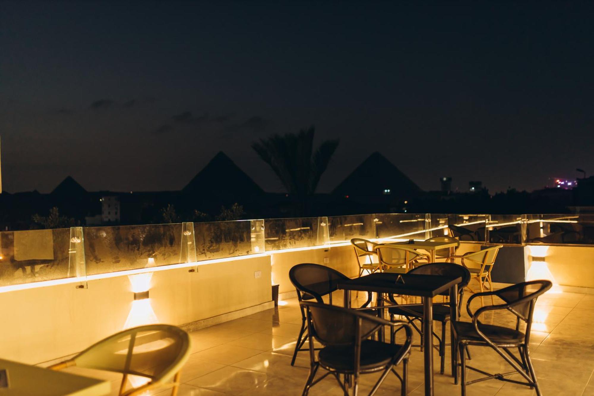 Regent Pyramids View Hotel Kafrat al Jabal ภายนอก รูปภาพ